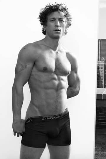 Jeremy Allen White's shoot